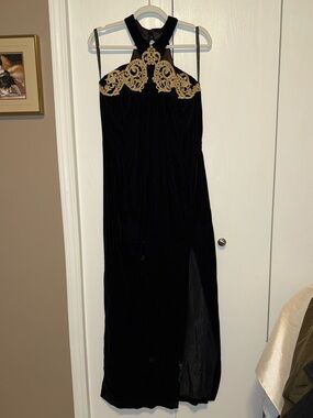 Vintage 80's Jessica McClintock Velvet Halter Gown
